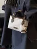 Bolsa Pequena Retrô Transfronteiriça para Mulheres Moda Nova Estilosa Primavera 2026 Bolsa Transversal Simples Bolsa de Mão Bolsa Saco para Mulheres