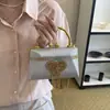 Bolso de Bambú con Borla de Corazón para Mujer 2026 Nuevo Estilo Bolso de Cadena de Pedrería de Gama Alta Bolso de Hombro de Noche