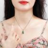 Colar de Prata de Lei S925 com Pingente de Jade Calcedônia Ágata Cabacinha Design de Nicho Feminino Acessórios com Pingente de Jade Verde da Sorte Estilo Antigo