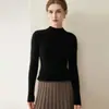 Camiseta básica 100% cachemira pura, nuevo estilo otoño e invierno, cuello semi-alto, corte ajustado, suéter de punto acanalado para mujer
