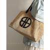 Bolsa de Rattan Tecida Estilo Francês Feminina 2023 Nova Moda Retrô Bolsa de Ombro Tecida Bolsa Tote de Grande Capacidade Bolsa de Palha Tecida Portátil