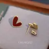 Pendientes Exquisitamente Elaborados en Forma de Corazón Rojo para Mujer, con un Diseño Sencillo pero Sofisticado, Nuevos Pendientes de Lujo de Moda 2026 con Forma de Corazón