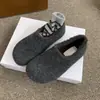 Zapatos grises peludos para mujer, planos sin cordones para exteriores de invierno, estilo Birkenstock, forrados de felpa, cálidos y cómodos