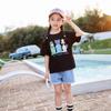 Camiseta de manga corta con cuello redondo y estampado de dibujos animados para niños de verano 2025, holgada e informal, para niños y niñas de tallas pequeñas y medianas.