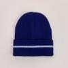 Nuevo gorro de punto con rayas reflectantes de color fluorescente para hombre y mujer cálido simple para deportes al aire libre Joker gorro tipo pullover venta al por mayor