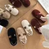 Zapatos planos suaves y acogedores para mujer con una delicada hebilla metálica y forro de felpa, perfectos para ir al trabajo y versátiles para cualquier ocasión, estilo 2026