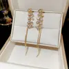 Design Sense Moda Zircônia Espiga Borla Dois Brincos para Mulheres 2024 Nova Chegada Luxo Leve Longos Brincos de Strass para Mulheres