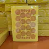 Atacado Imperador de Jade Dinheiro Carimbado Papel Moeda Rolo de Dinheiro Lingbao Dinheiro Tongbao Caridade Perdão do Imperador de Jade Amarelo Papel Adereços Dinheiro Universal