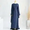 Vestido Soltinho Plus Size Loriya Brilhante com Manga Morcego LR774