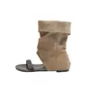 Sandálias retro Chuyuji de uma tira com aumento interno de altura, novo estilo 2026, sandálias sexy de bico aberto, botas curtas plissadas empilhadas