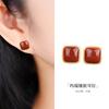 Brincos de Ágata Vermelha do Sul Naturais em Formato de Cubo de Açúcar Pequeno em Prata de Lei S925 para Mulheres Estilo Chinês Retrô Vermelho Elegante Joias de Nicho Hy