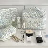Estilo Pastoral Floral Bolsa de Cosméticos Bolsa de Almacenamiento de Cosméticos de Gran Capacidad Bolsa de Tocador Portátil Bolsa de Cosméticos Estudiante