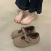 Sapatos Peludos Retro Feios-Fofos com Solado Grosso para Mulheres Inverno 2025 Novos Casuais Quentes Antiderrapantes de Algodão Versáteis Sapatos Birkenstock