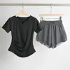 Conjunto Fitness de Verão Feminino Profissional Plus Size Corrida Secagem Rápida Pilates Yoga Treinamento Roupa Esportiva Top de Manga Curta com Decote V