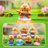 Figura de Caricatura Pequeño Siamés de Peluche Caja Sorpresa Linda Decoración de Escritorio Decoración Creativa para el Hogar Directo del Fabricante