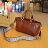 Piel de vaca de primera capa curtida vegetal Bolso bandolera tipo concha para mujer Bolso de moda simple Bolso de mano clásico para niñas Cuero suave