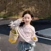 Conjunto de Ropa para Niña 2026 Primavera Nuevo Elegante Estilo Coreano Infantil Camiseta de Manga Larga con Estrellas y Pantalones de Pierna Ancha de Mezclilla Conjunto de Dos Piezas
