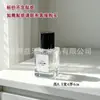 Exibindo um estilo único, frasco recarregável com tampa de encaixe, frasco spray, frasco spray portátil de alta qualidade, frasco de perfume de 10ml 30ml