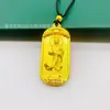 Suministro en vivo Colgante Bodhisattva Guanyin bañado en oro para hombre y mujer colgante de santo patrón collar joyería colgante tiembla al por mayor