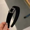 Aro de Cabelo Quadrado Retro de Alto Padrão Totalmente Cravejado com Pérolas e Strass para Mulheres Presilha de Cabelo Acessórios de Cabelo de Alto Padrão de Luxo Acessível Exquisite
