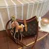 Bolso de Hombro de Alta Gama para Viajes con Estampado, Nuevo Estilo Bordado para Mujer, Bolso Cruzado de Lujo y Versátil