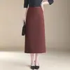 Falda midi bodycon de color liso, tiro alto, con abertura en el bajo, para mujer, nueva colección otoño 2026, moderna, elegante, rejuvenecedora, versátil y a la moda
