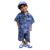 Conjunto de Verano para Niños con Estampado de Letra Grande en Set de Mezclilla, Ropa Infantil Moderna con Mangas Cortas, Ropa Infantil de Exportación, Conjunto de Dos Piezas para Niños Pequeños