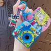 Llavero Colgante Polaroid Retro Auténtico de Crayon Shin-Chan Juguete para Bolso de Pareja Llavero Colgante Pequeño Regalo