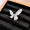 Anillo de Uva Pudín de Zirconia Estilo Ins Coreano Diseño Exquisito Anillo para Dedo Índice de Nicho Pendientes Versátiles de Lujo Ligero para Mujeres