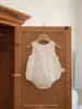 Jennybebe26 Novo Conjunto de Verão Estilo Coreano para Bebês Meninas, Macacão Fortemente Bordado, Macacão de Engatinhar Estiloso Estilo Colete
