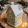 Adornos de decoración para el hogar personalizados transfronterizos, tarro de cerámica navideño con forma de casa para dulces y galletas, tarro de almacenamiento sellado