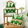 Calle. Funda de Almohada Día de San Patricio Trébol de Cuatro Hojas Letra Dibujos Animados Decoración del Hogar Funda de Almohada Estilo Ins Almohada para Sofá