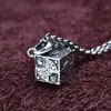 Collar con Colgante de Cubo de Rubik Cósmico al por Mayor para Hombre Plata de Ley 925 de Alto Sentido Diseño de Calle de Alto Sentido Accesorios de Nicho para Hombre