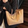 Bolsa Feminina Nova Primavera 2025 High-End Ombro Único Grande Capacidade Casual Versátil Design Nicho Bolsa Tote