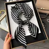 Lenço Estilo Coreano Retrô com Bolinhas Lenço Feminino Decorativo Versátil Primavera e Outono Novo Lenço Quadrado Pequeno 70 x 70
