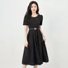 2421103-Nanyou Heavy Industry Lima de Uñas Verano 2024 Nuevo Estilo Estilo Socialité Vestido Adelgazante para la Cintura Ropa para Mujeres