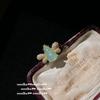 Broche de abeja de panal de oro tallado tejido antiguo chapado en oro de 18 quilates combinación de anillo de perla cepillada en arco