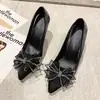 Salto agulha de corte baixo estilo fada, sapatos de salto alto femininos, temperamento, laço, bico fino, sapatos de salto único femininos, Novo Estilo Outono/Inverno 2026