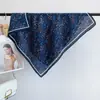 Lenço Quadrado Pequeno Floral Artístico e Fresco Estilo Japonês para Mulheres, Novo Versátil Decorativo para Pescoço Primavera/Verão 2026