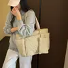 Bolso tote simple de gran capacidad para estudiantes, bolso de hombro para el trabajo, bolso de mano para portátil, bolsa ligera y versátil para viajes al aire libre
