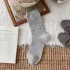 Novedades de otoño: Calcetines blancos texturizados estilo coreano, estilo japonés, calcetines de media pantorrilla para mujer, calcetines largos de moda, perfectos para combinar con zapatos pequeños de cuero o Birkenstocks