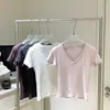 Camiseta de Manga Corta con Cuello en V Multicolor con Diseño de Ceñido a la Cintura para un Look Adelgazante y Sexy para Mujer