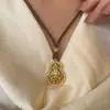 Collar de Calabaza de Loto Tradicional Dorado para la Buena Suerte para Mujer, Lujo Ligero Nicho Nuevo Estilo Chino, Collar de Suéter de la Fortuna Abrible