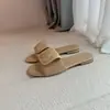Sandálias Rasteirinhas Femininas de Couro Genuíno com Padrão de Diamante de Tira Única, Chinelos Macios de Couro para Uso Externo, Estilo Pequeno Perfume, Versáteis para Casa e Exterior