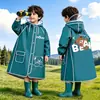 Impermeable para niños, diseño unisex para niños y niñas, totalmente impermeable y a prueba de lluvia, ligero y adecuado para estudiantes de primaria, con un compartimento incorporado para llevar una mochila