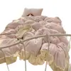 Juego de cuatro piezas de terciopelo con relieve estilo francés, funda de edredón cálida de doble cara de terciopelo de leche Clase A, sábana, juego de tres piezas de felpa para niñas