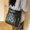 Bolso Tote para Mujer, Gran Capacidad, Otoño e Invierno, Se Puede Usar Cruzado, Nuevo Modelo 2026, Bolso de Hombro Versátil, Bolso Cubo para Viajes