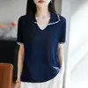 Camisa polo de lino perlado a rayas finas de manga corta, nuevo top de punto versátil de verano ajustado con cuello en V para mujer