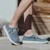 2025 Venta al por mayor Primavera Nueva Zapatos para hombre Casual Transpirables de Tela Ligeros de PU Lona Zapatos Slip-on
