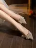 Grinalda de Garça Branca Edição em Couro Macio~Sapatos de Casamento Exquisitos de Salto Grosso para Mulheres, Sapatos de Noiva, Adequados para Vestido Xiuhe, Salto Alto de Cristal de Uso Duplo